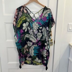 NWT swim cover up, M